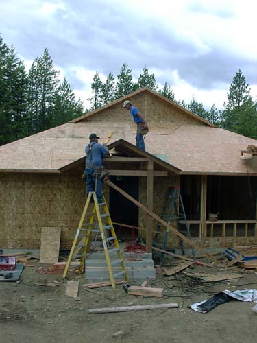 0085 - side porch off the the laundry room