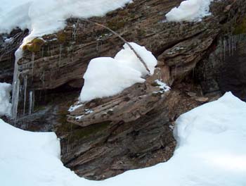 0307 - Icicles in the rocks